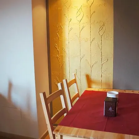 罗坎达贝拉加尔达住宿加早餐酒店 * 托沃迪-圣阿加塔